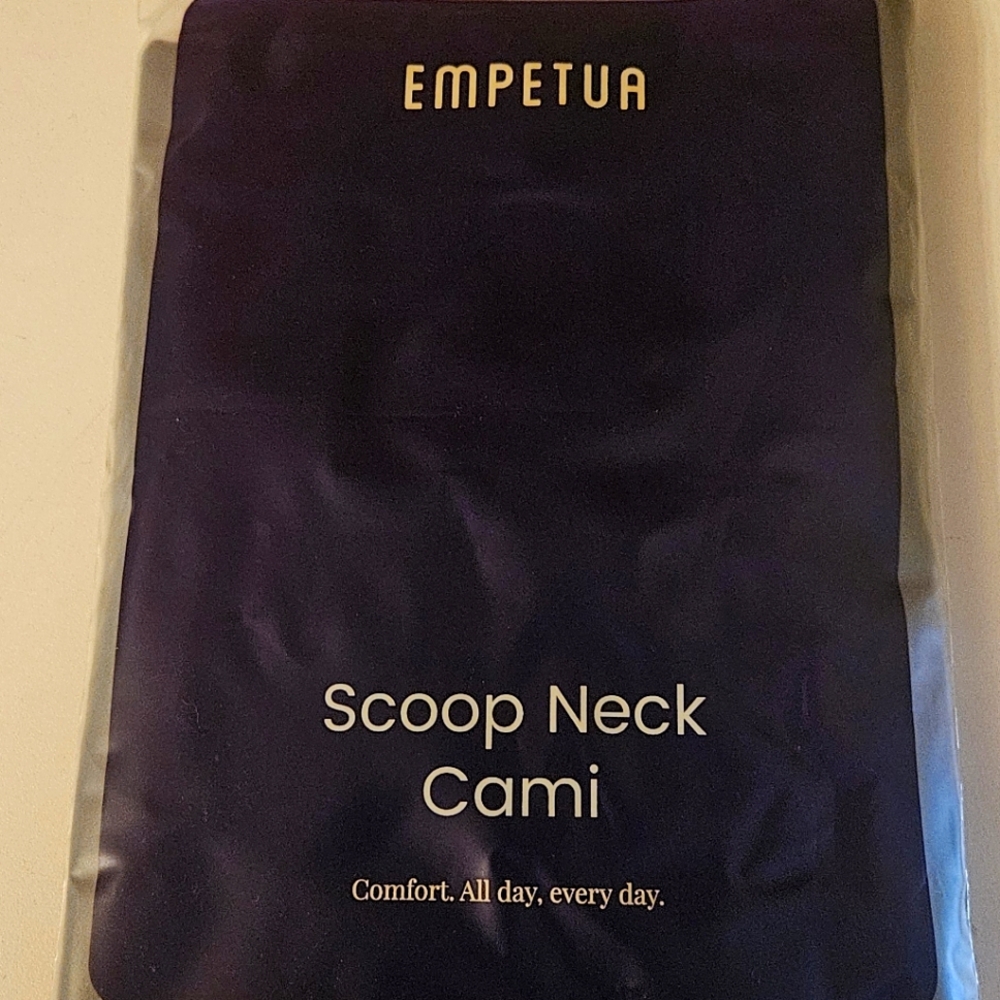 Empetua body shaping xl scoop cami